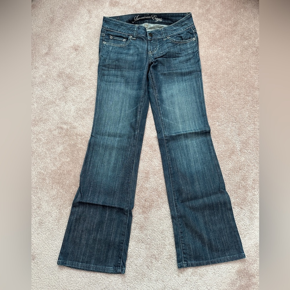 AE Low Rise Jeans - Picture 4 of 4